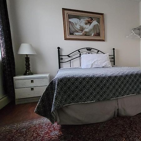 Cosmopolitan Hotel Blairmore Esterno foto